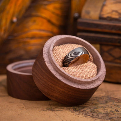 TAKARA — Damascus & Oak Ring