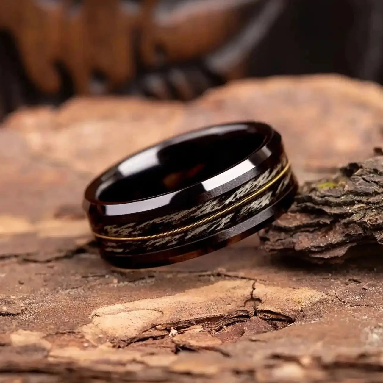 SONO-OTO — Gray Oak & String Ring