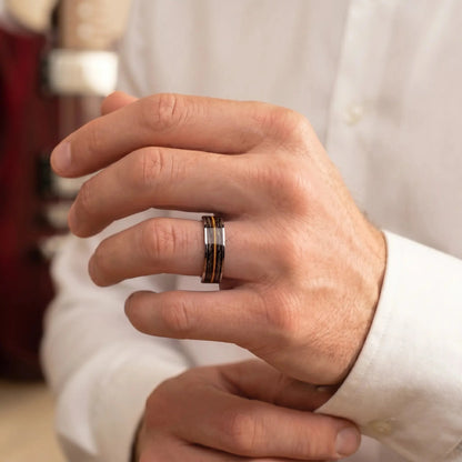 HIBIKA — Gray Oak & String Ring