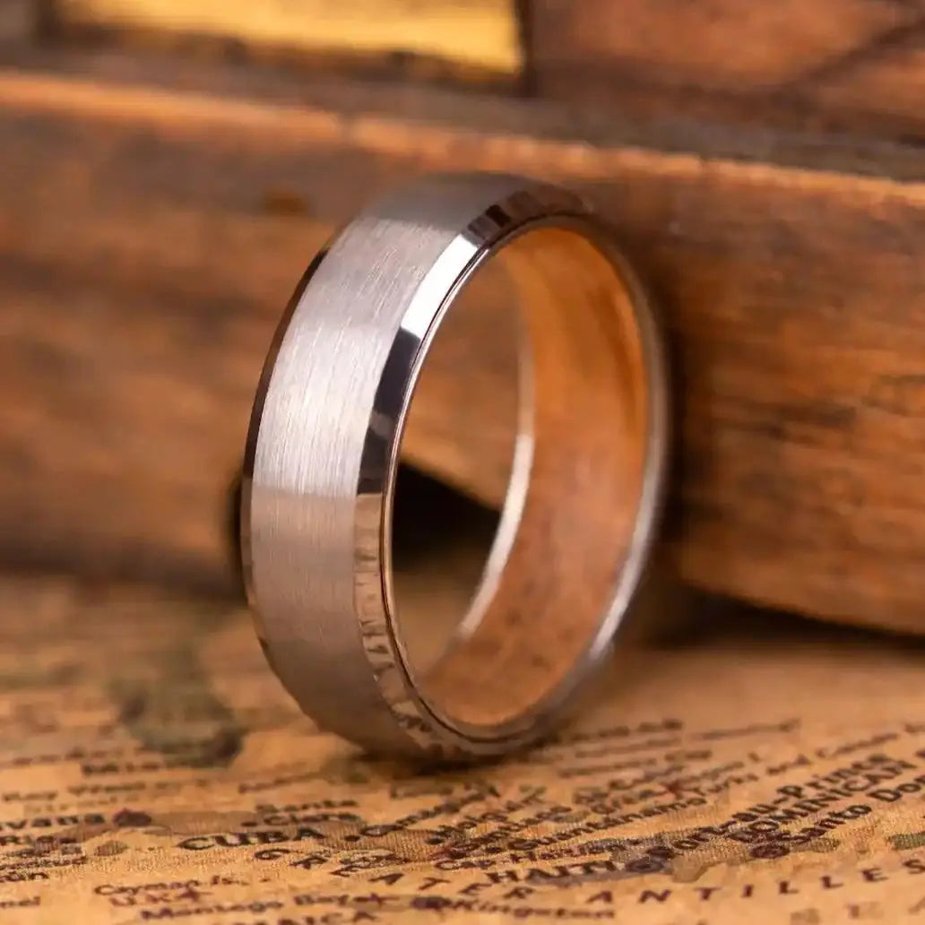 KIGAMI — Japanese Oak Ring