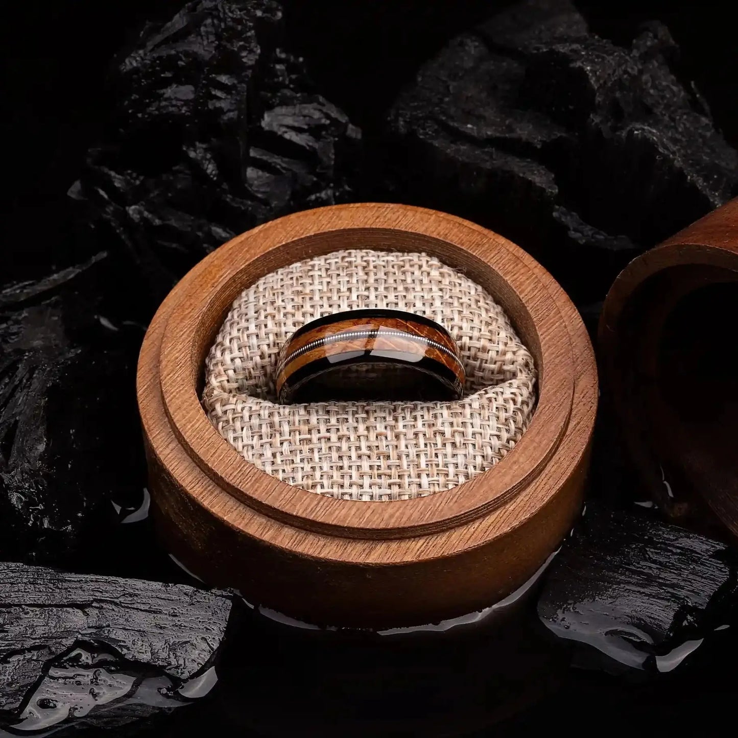EUPHONY — Oak & String Ring
