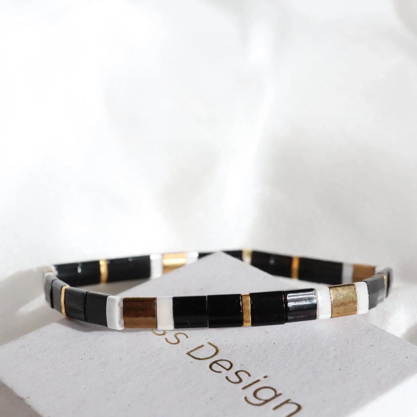 TASOGARE — Twilight Lantern Bracelet