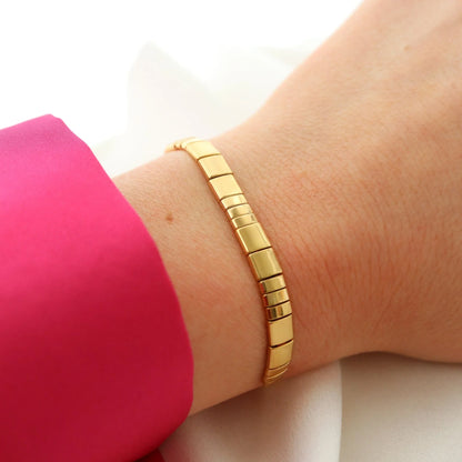 KONJIKI — Golden Lantern Bracelet